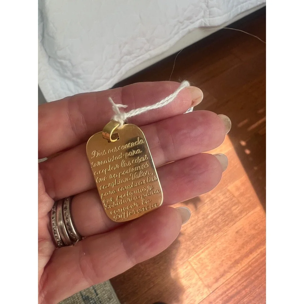 14k Solid Gold Pendant Serenity Prayer Double Sided  English & Spanish 4.6 grams